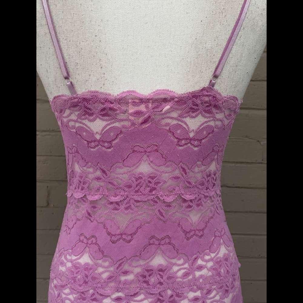 Floral & Butterfly Lace Nighty S - Picture 7 of 10